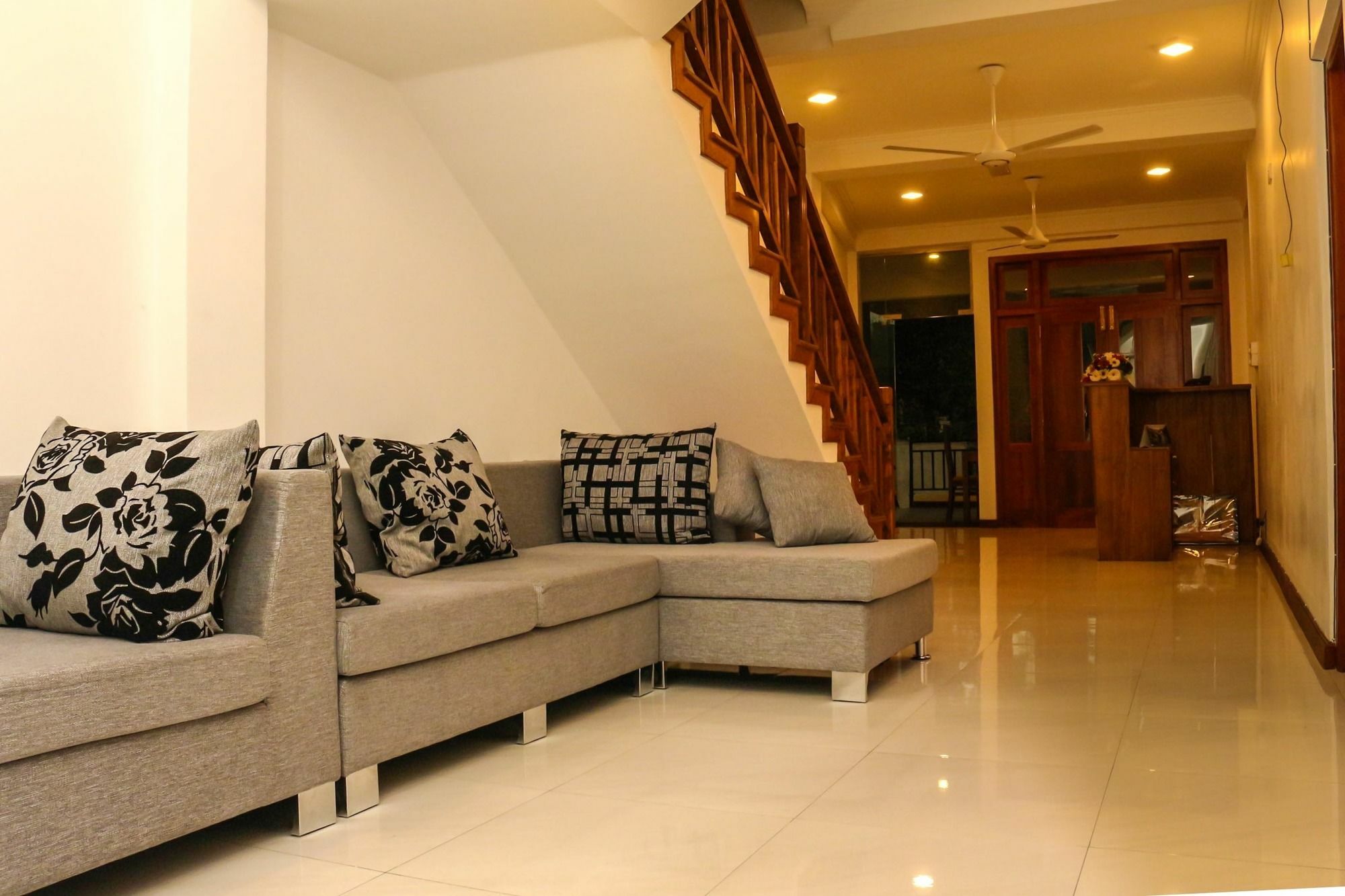 Vin Roma Inn Kandy Extérieur photo